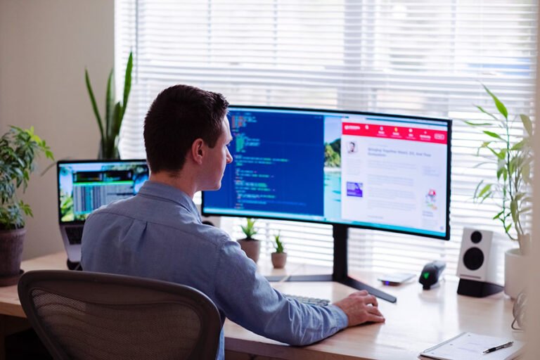 I Migliori Monitor Ultrawide del 2026: i 9 Monitor Ultra Wide Migliori a Confronto