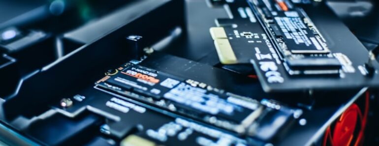 I Migliori SSD del 2026: i 9 Dischi a Stato Solido Migliori a Confronto I Migliori SSD del 2026: i 9 Dischi a Stato Solido Migliori a Confronto